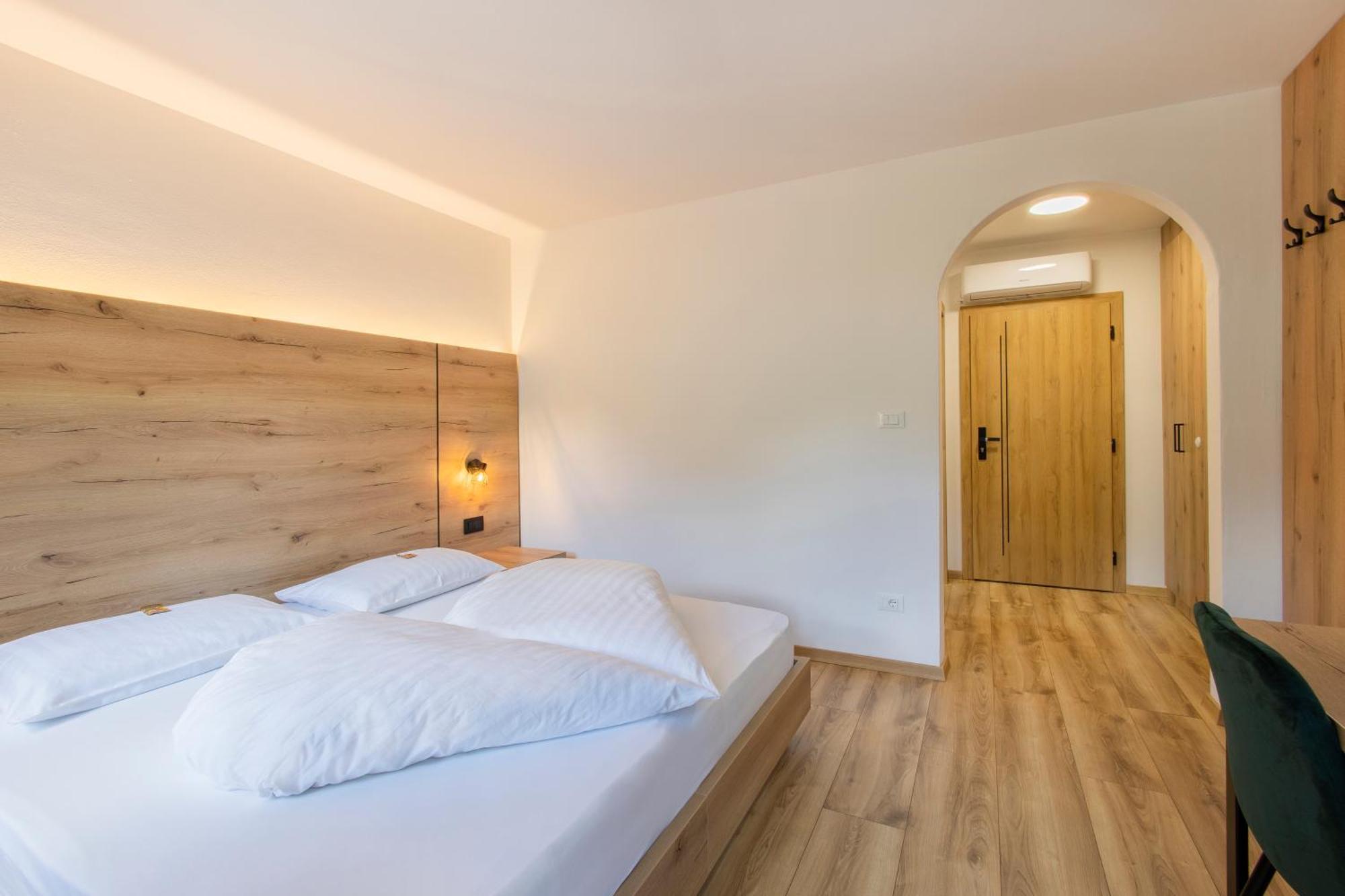 Gasthof Goldenes Lamm Vahrn Εξωτερικό φωτογραφία