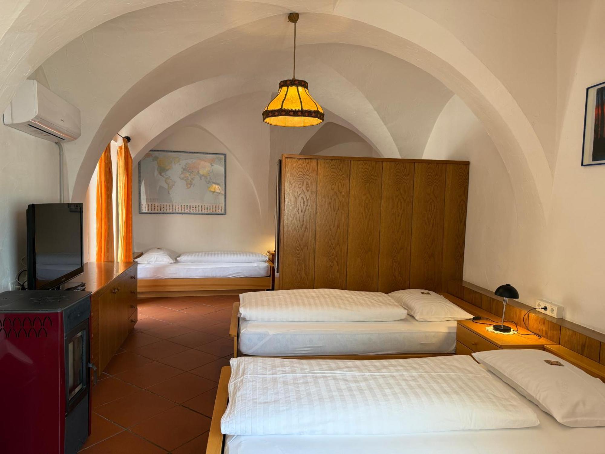 Gasthof Goldenes Lamm Vahrn Δωμάτιο φωτογραφία